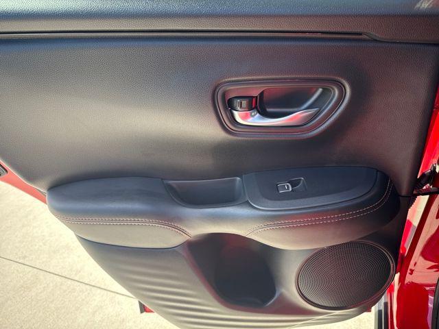 used 2025 Honda HR-V car, priced at $26,075