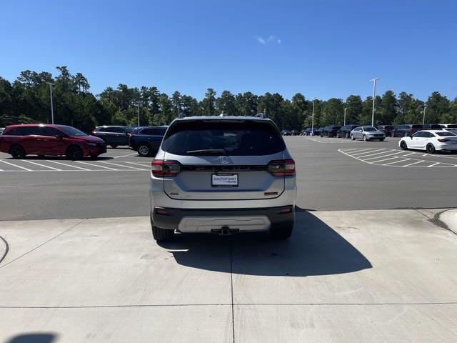 new 2025 Honda Pilot car, priced at $50,495