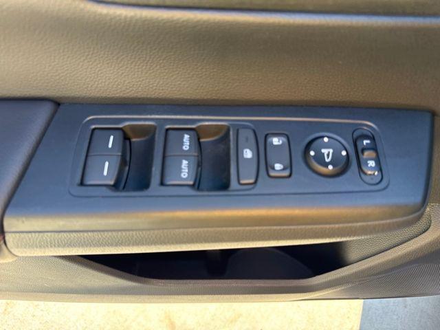 used 2023 Honda CR-V Hybrid car, priced at $25,265