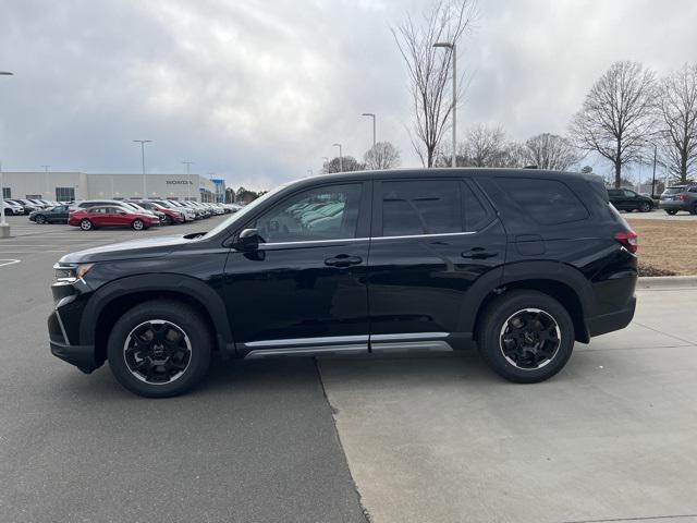 new 2025 Honda Pilot car, priced at $49,745