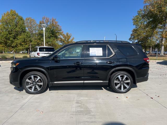 used 2023 Honda Pilot car, priced at $38,501