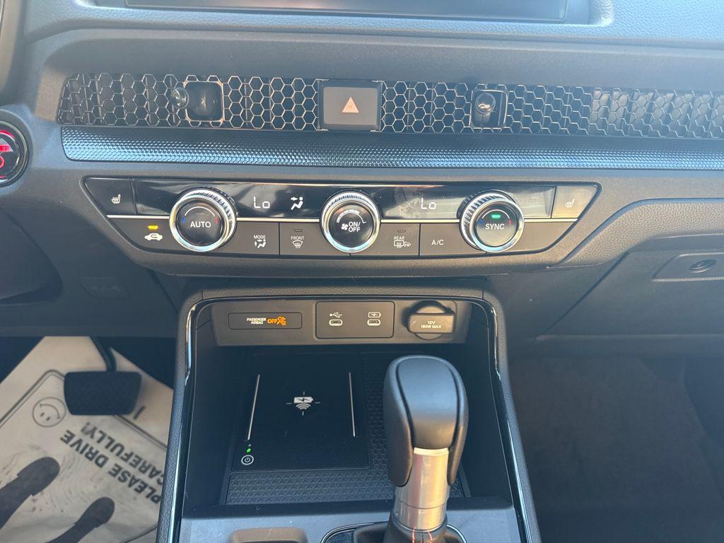 new 2026 Honda CR-V Hybrid car, priced at $40,250