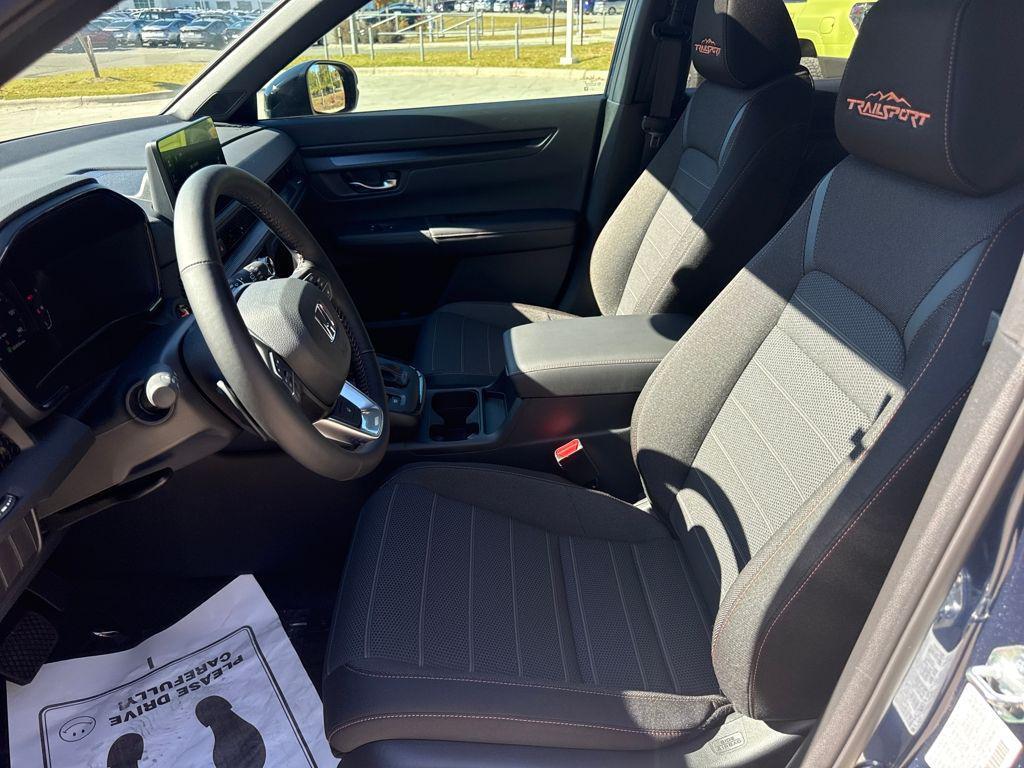 new 2026 Honda CR-V Hybrid car, priced at $40,250