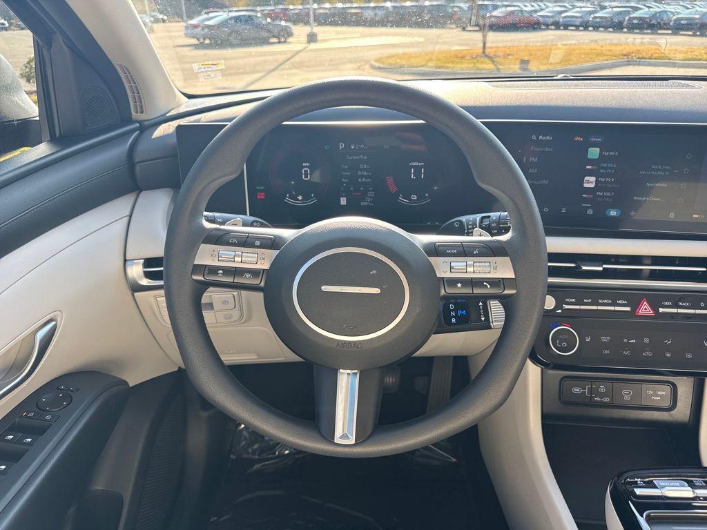 used 2025 Hyundai TUCSON Hybrid car, priced at $27,584