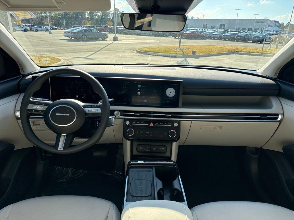 used 2025 Hyundai TUCSON Hybrid car, priced at $27,584