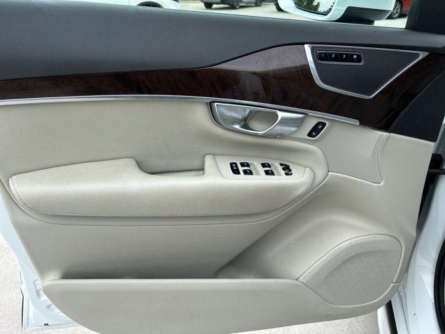 used 2019 Volvo XC90 car, priced at $21,059