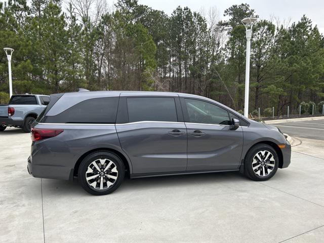 new 2025 Honda Odyssey car, priced at $43,670