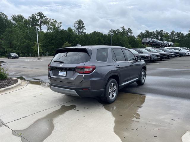 new 2025 Honda Pilot car, priced at $46,695