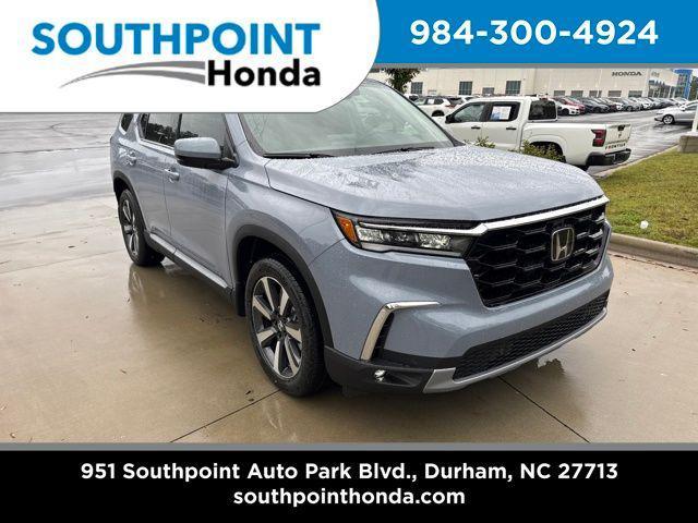 new 2025 Honda Pilot car, priced at $51,550