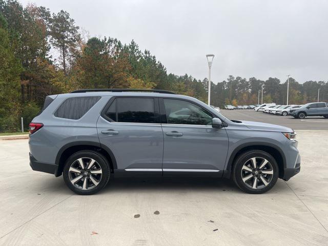 new 2025 Honda Pilot car, priced at $51,450