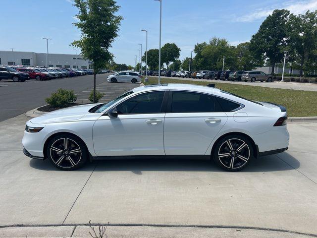 new 2025 Honda Accord Hybrid car, priced at $35,260