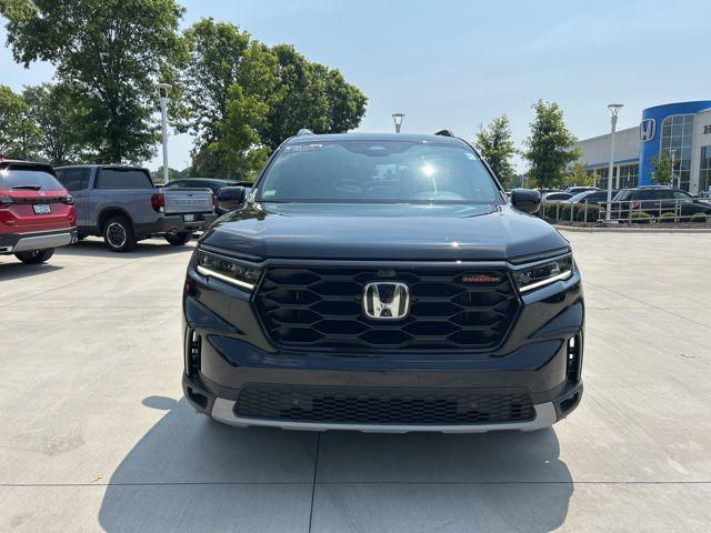 used 2025 Honda Pilot car, priced at $47,644