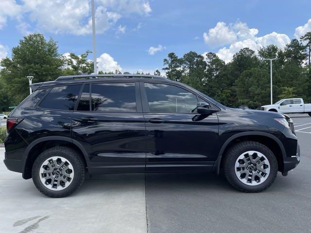 new 2024 Honda Passport car, priced at $45,895