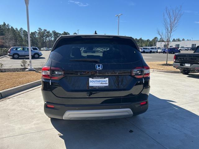 new 2025 Honda Pilot car, priced at $44,950