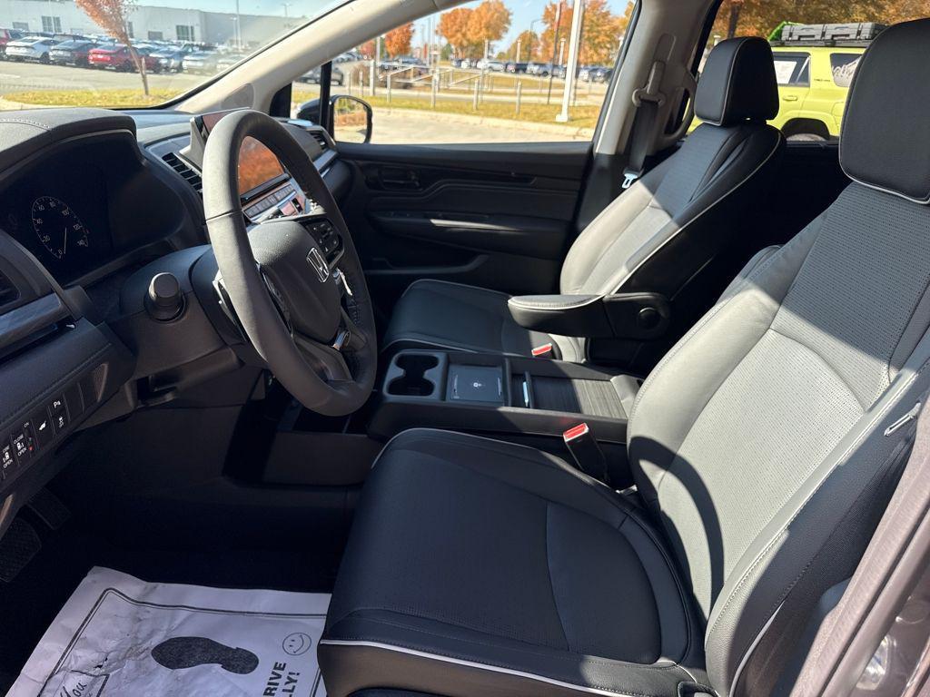 new 2026 Honda Odyssey car, priced at $53,190