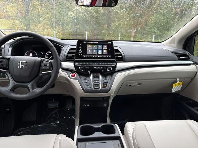 new 2026 Honda Odyssey car, priced at $44,745
