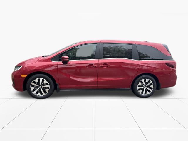 new 2026 Honda Odyssey car, priced at $44,745