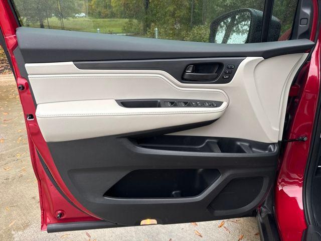 new 2026 Honda Odyssey car, priced at $44,745