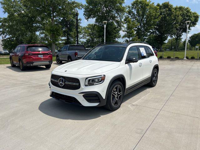 used 2021 Mercedes-Benz GLB 250 car, priced at $27,368