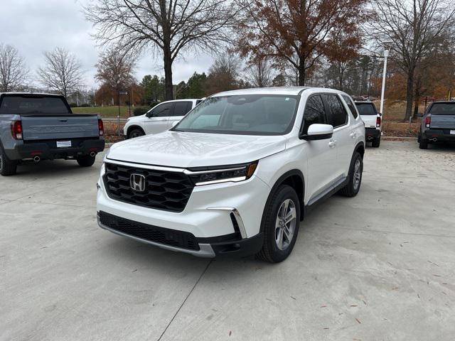 new 2025 Honda Pilot car, priced at $47,450