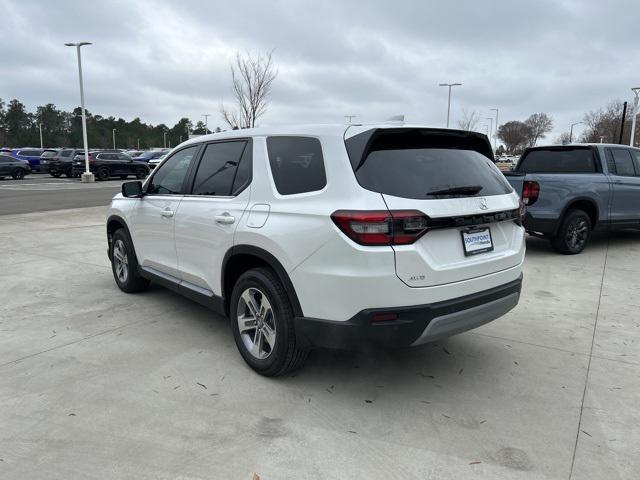 new 2025 Honda Pilot car, priced at $47,450