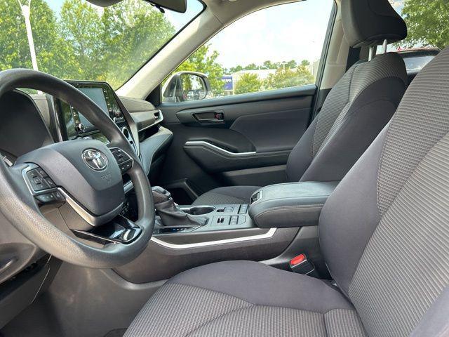 used 2020 Toyota Highlander car, priced at $25,583