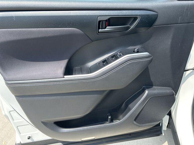 used 2020 Toyota Highlander car, priced at $25,583