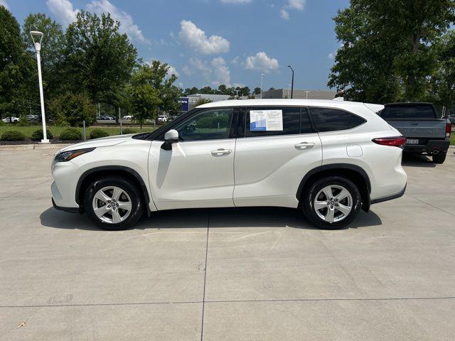 used 2020 Toyota Highlander car, priced at $25,583