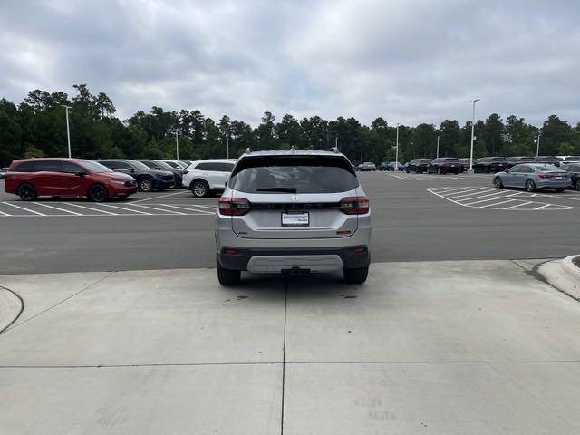 new 2025 Honda Pilot car, priced at $50,495