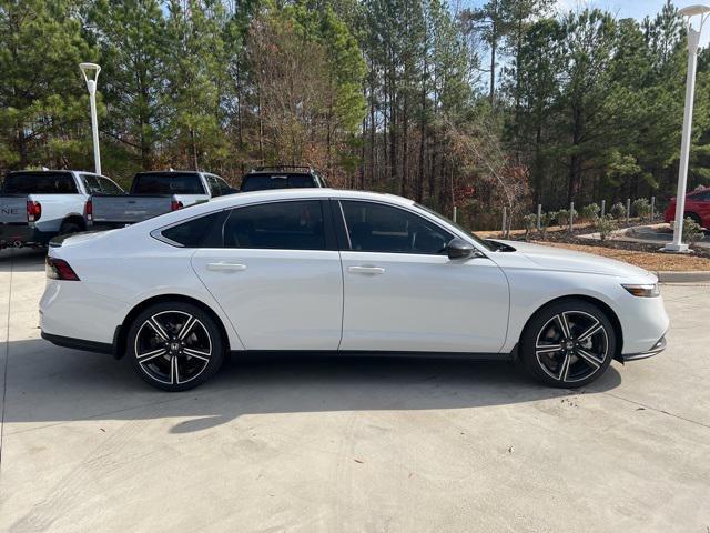 new 2025 Honda Accord Hybrid car, priced at $35,205