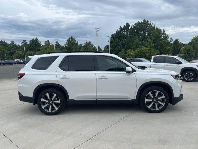 used 2025 Honda Pilot car, priced at $49,964