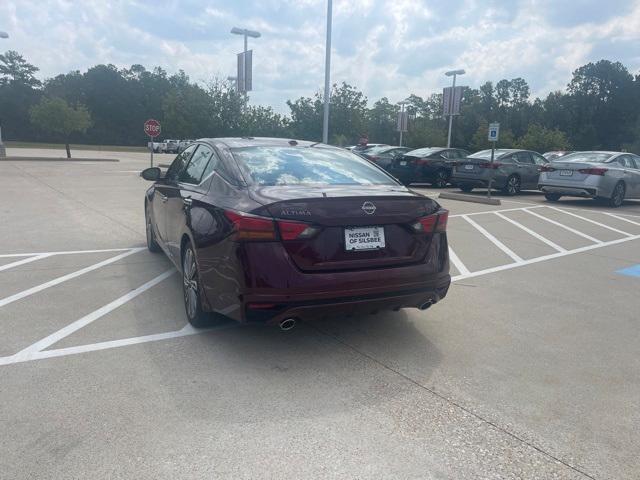 new 2024 Nissan Altima car, priced at $36,504