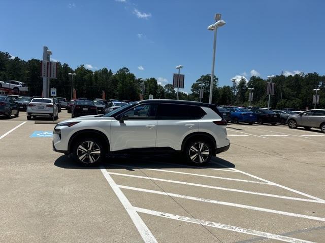 new 2024 Nissan Rogue car, priced at $41,904