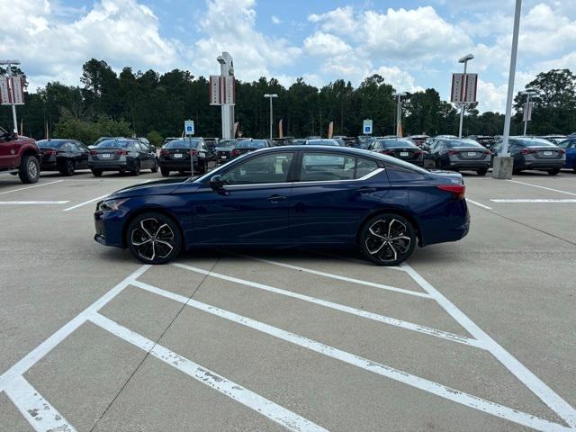 new 2024 Nissan Altima car, priced at $35,199