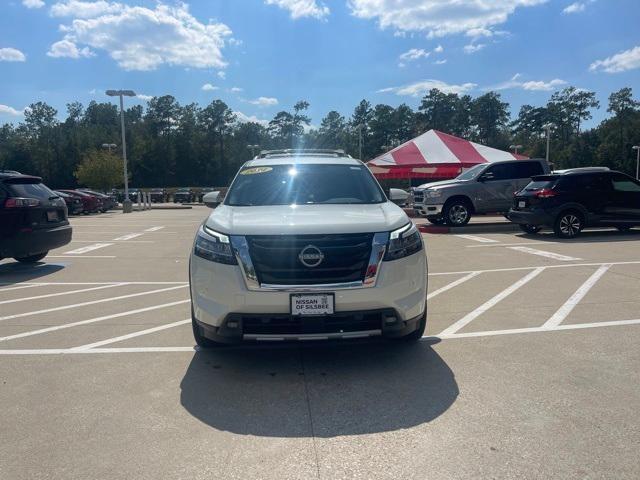 new 2024 Nissan Pathfinder car, priced at $49,699