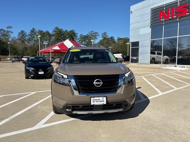 new 2024 Nissan Pathfinder car, priced at $53,769