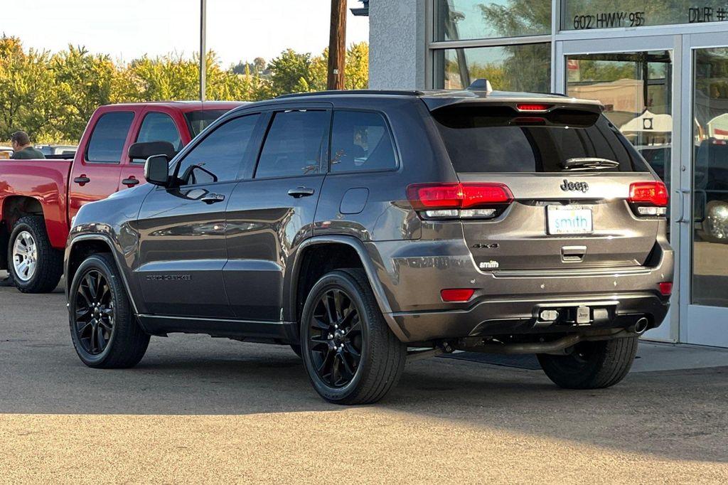 used 2021 Jeep Grand Cherokee car, priced at $27,494