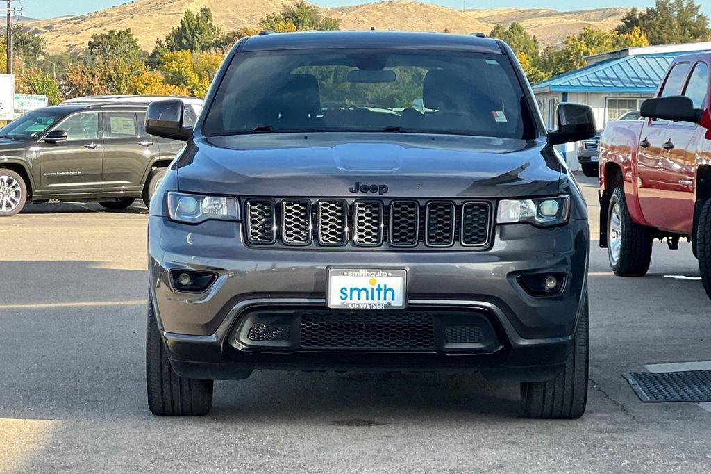 used 2021 Jeep Grand Cherokee car, priced at $27,494