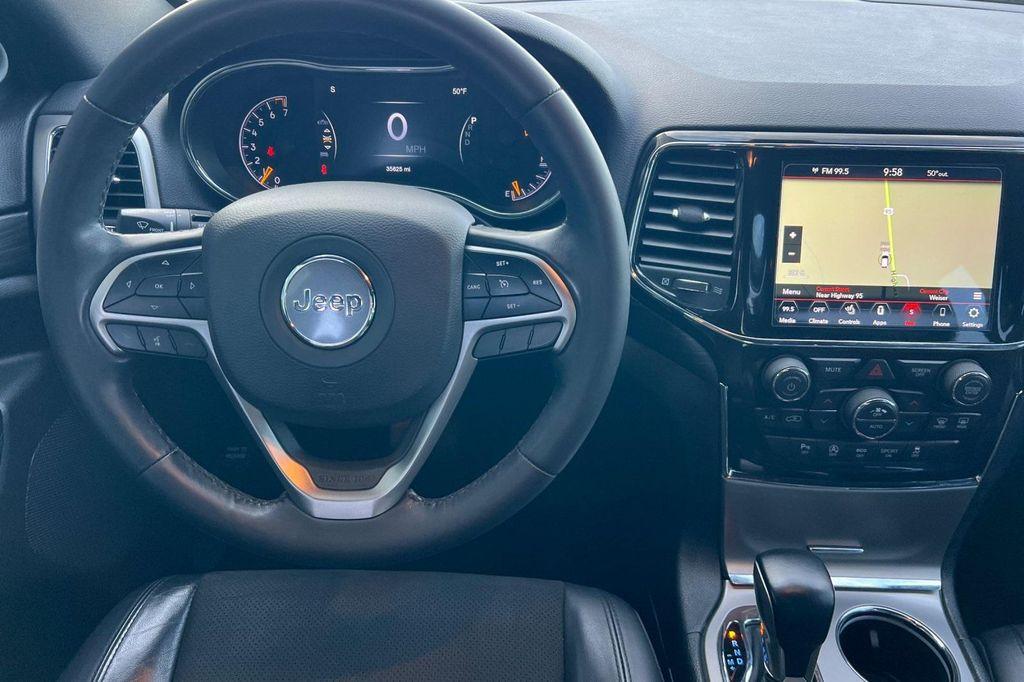 used 2021 Jeep Grand Cherokee car, priced at $27,494