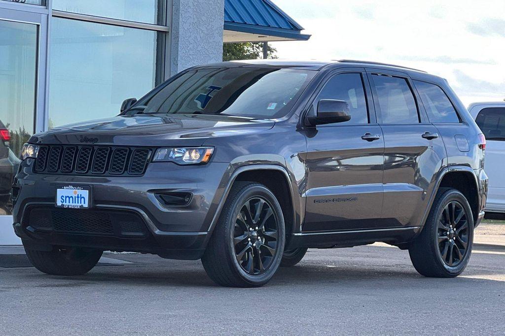 used 2021 Jeep Grand Cherokee car, priced at $27,494