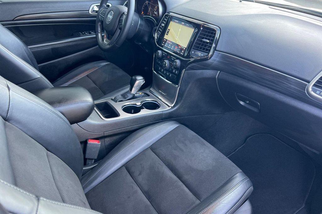 used 2021 Jeep Grand Cherokee car, priced at $27,494