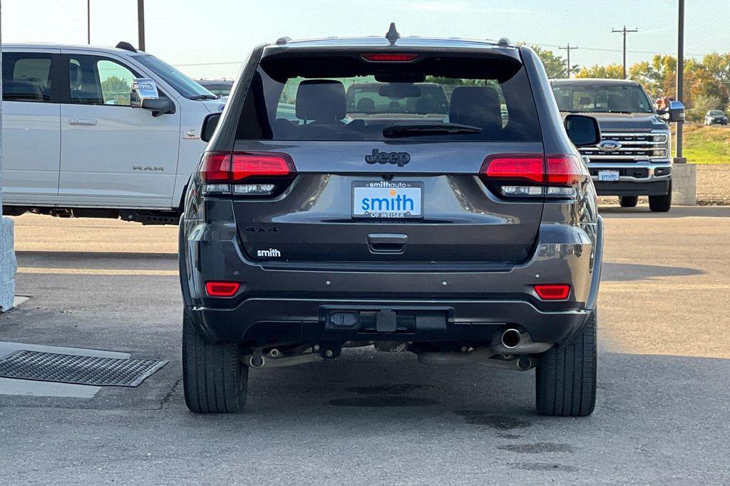 used 2021 Jeep Grand Cherokee car, priced at $27,494