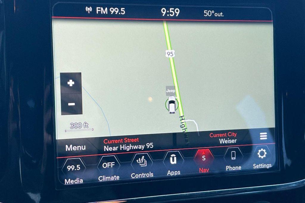 used 2021 Jeep Grand Cherokee car, priced at $27,494