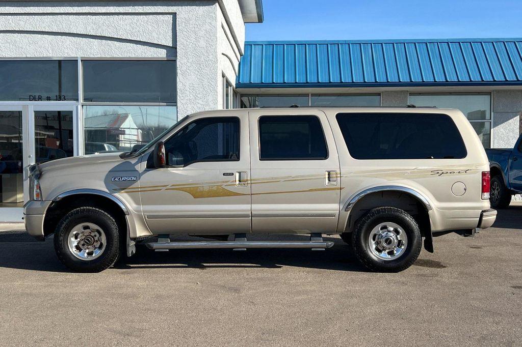 used 2005 Ford Excursion car, priced at $17,995