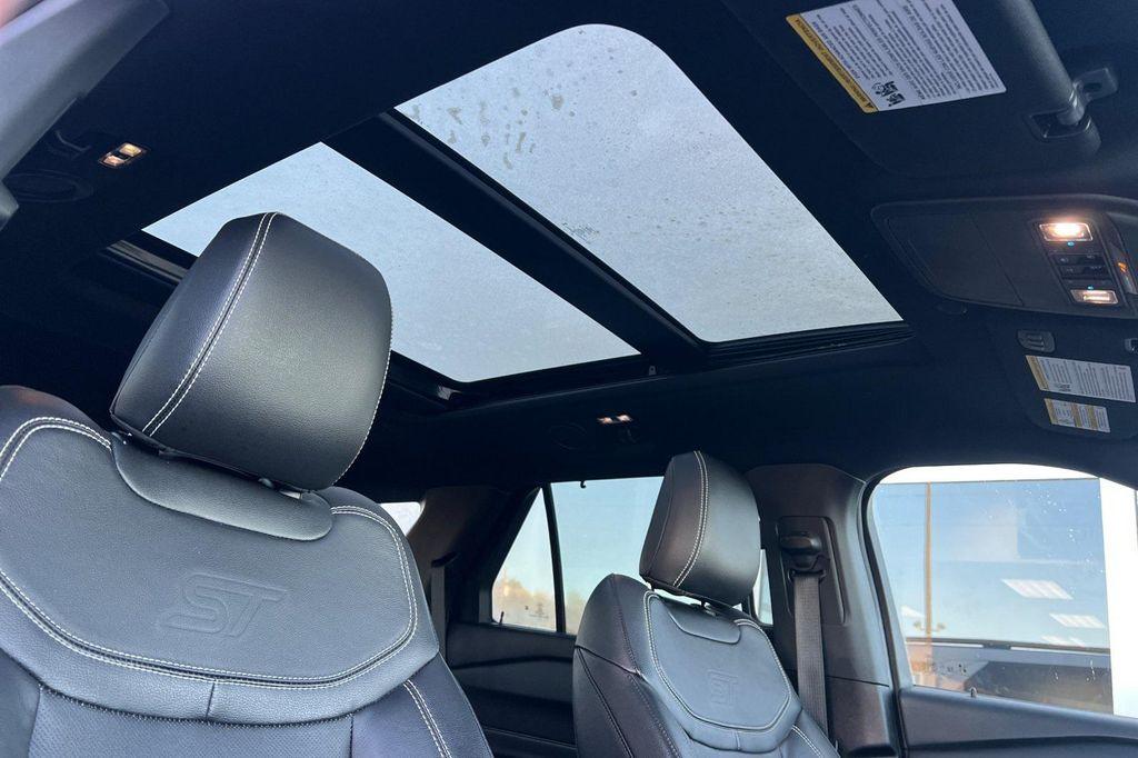 used 2023 Ford Explorer car, priced at $43,998