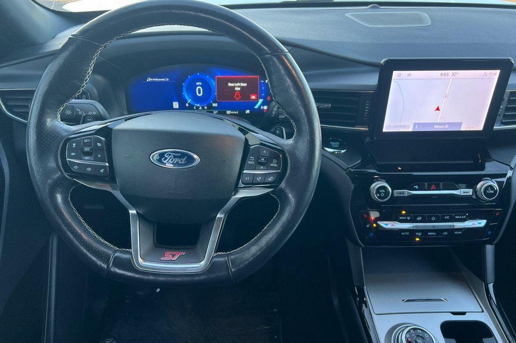 used 2023 Ford Explorer car, priced at $43,998