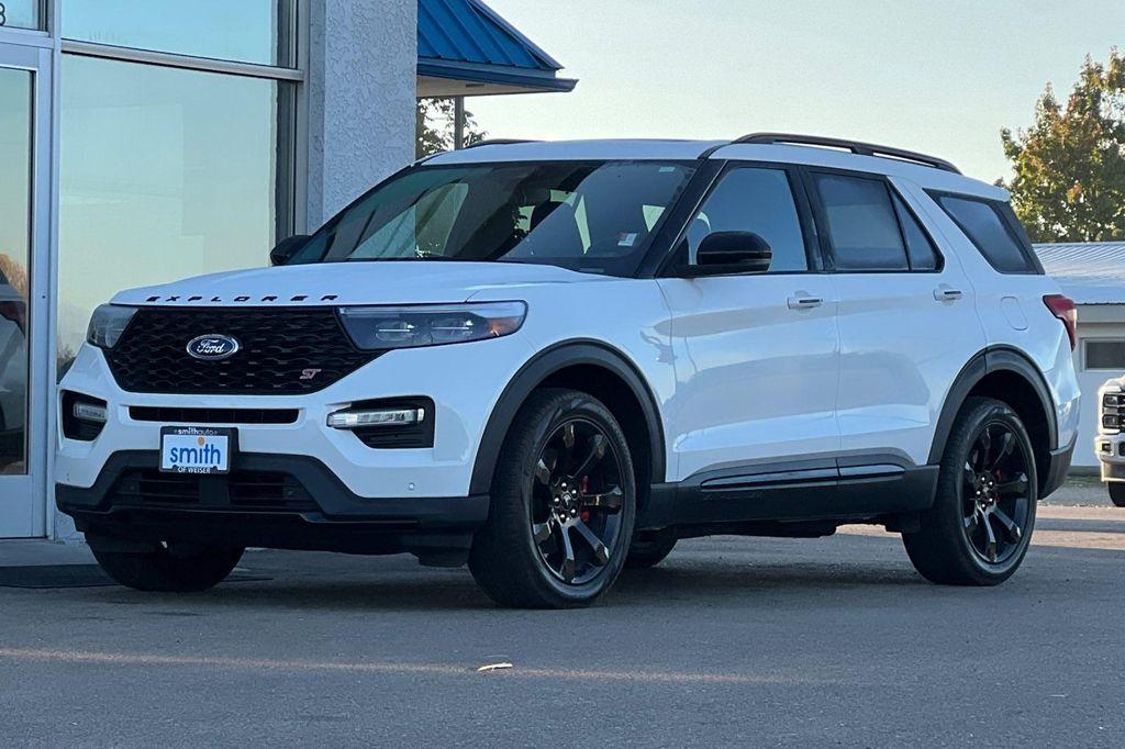 used 2023 Ford Explorer car, priced at $43,998