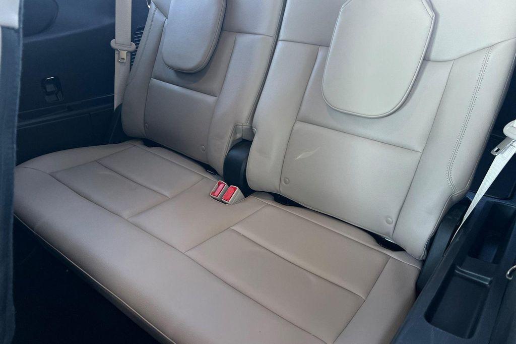 used 2021 Ford Explorer car, priced at $31,998