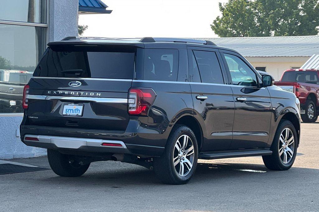 used 2024 Ford Expedition car, priced at $52,998