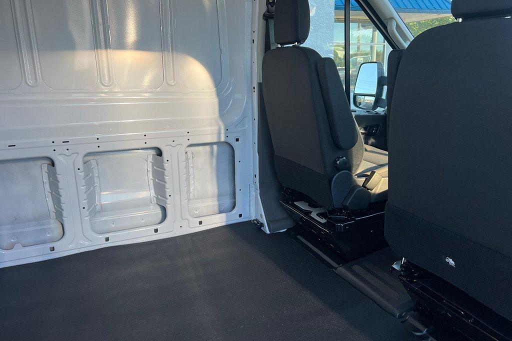new 2025 Ford Transit-350 car